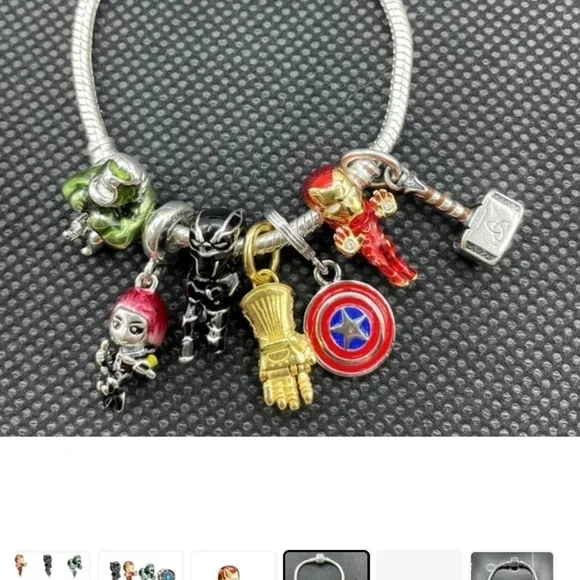 Marvel avengers charms - Picture 4 of 10